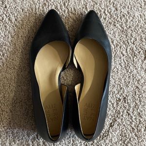 COPY - Naturalizer Tamara Black Flats 8.5
